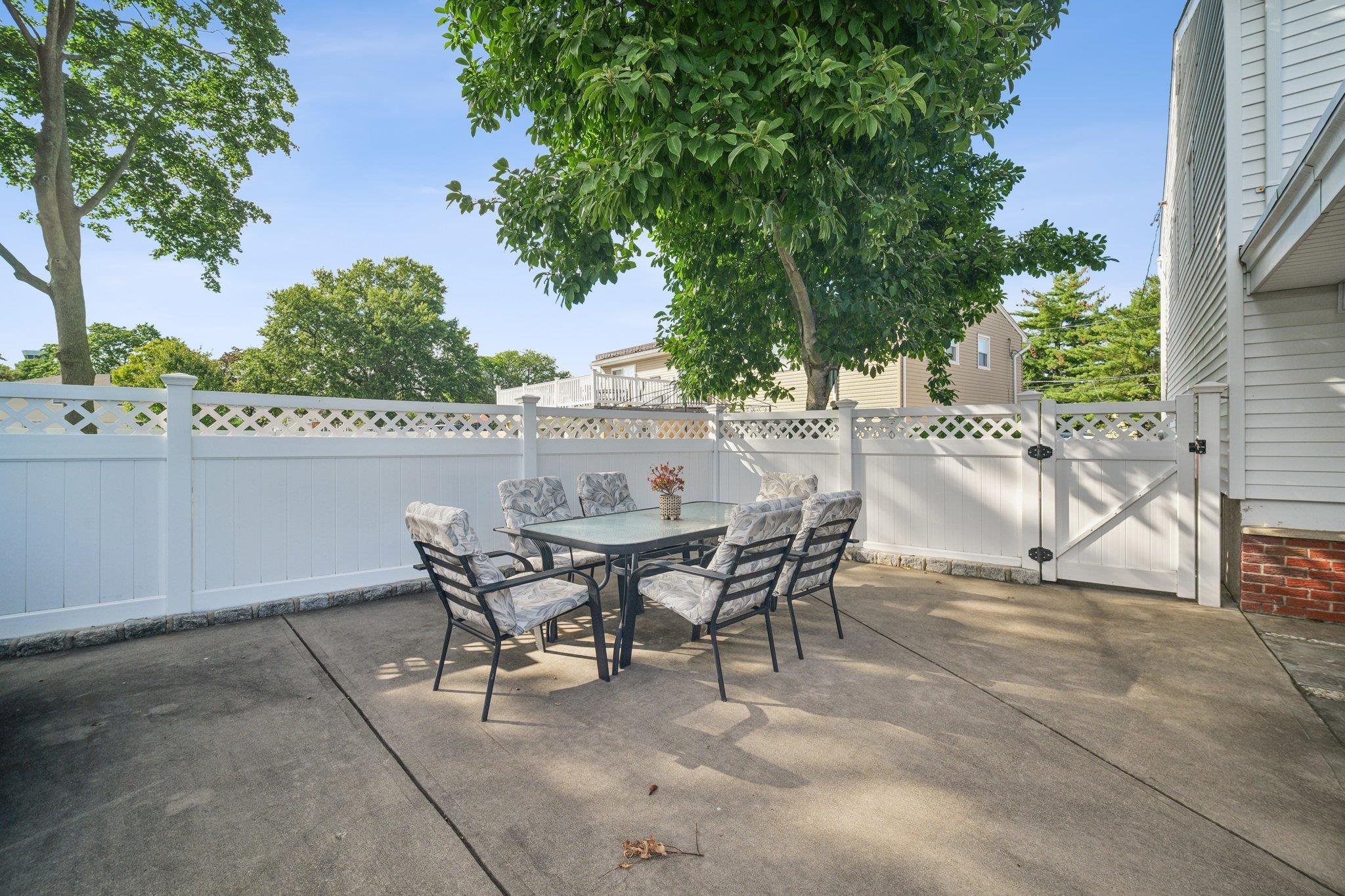 Little Ferry, New Jersey, 07643, United States, 4 Bedrooms Bedrooms, ,2 BathroomsBathrooms,Residential,For Sale,1922768