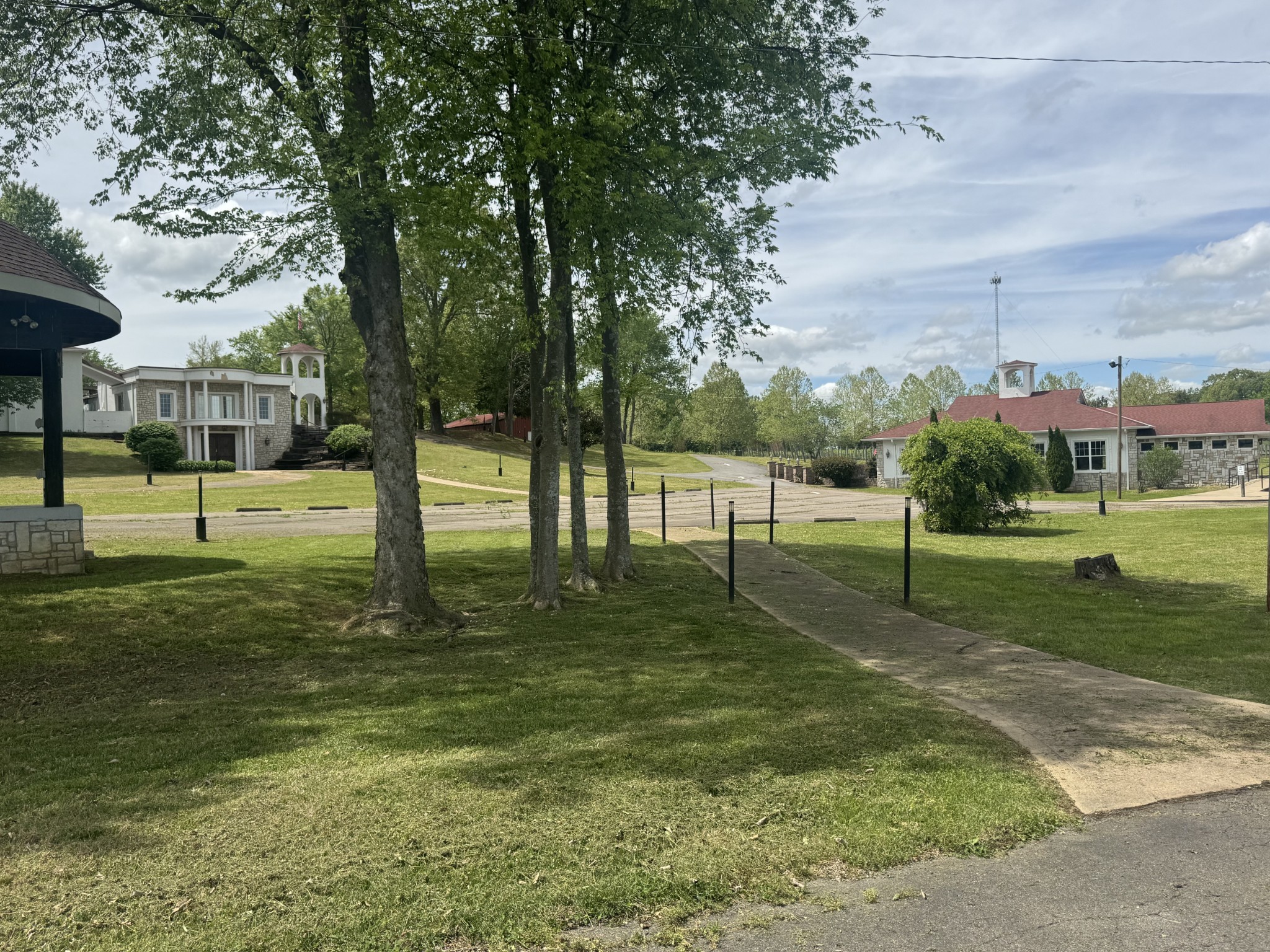 Paris, Tennessee, 38242, United States, ,Residential,For Sale,1996417