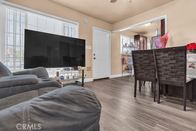 Los Angeles, California, 90044, United States, 4 Bedrooms Bedrooms, ,Residential,For Sale,2040182