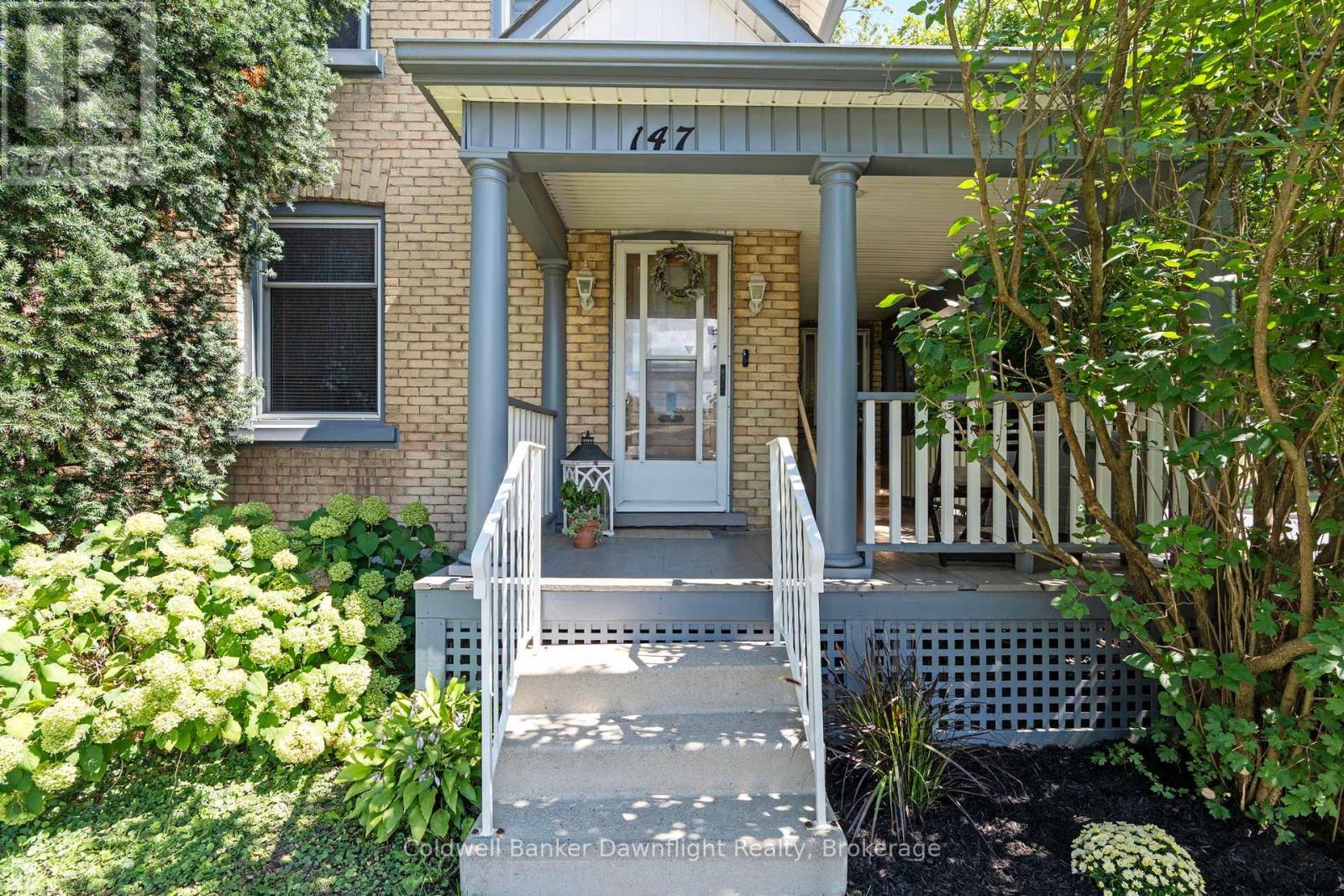 STRATFORD, Ontario, N5A 4K8, CA, 3 Bedrooms Bedrooms, ,1 BathroomBathrooms,Residential,For Sale,1948181