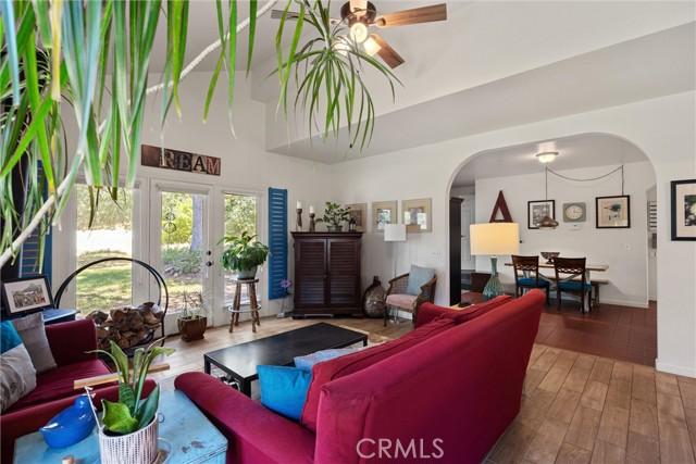 Chic, California, 95928, United States, 2 Bedrooms Bedrooms, ,2 BathroomsBathrooms,Residential,For Sale,2049123