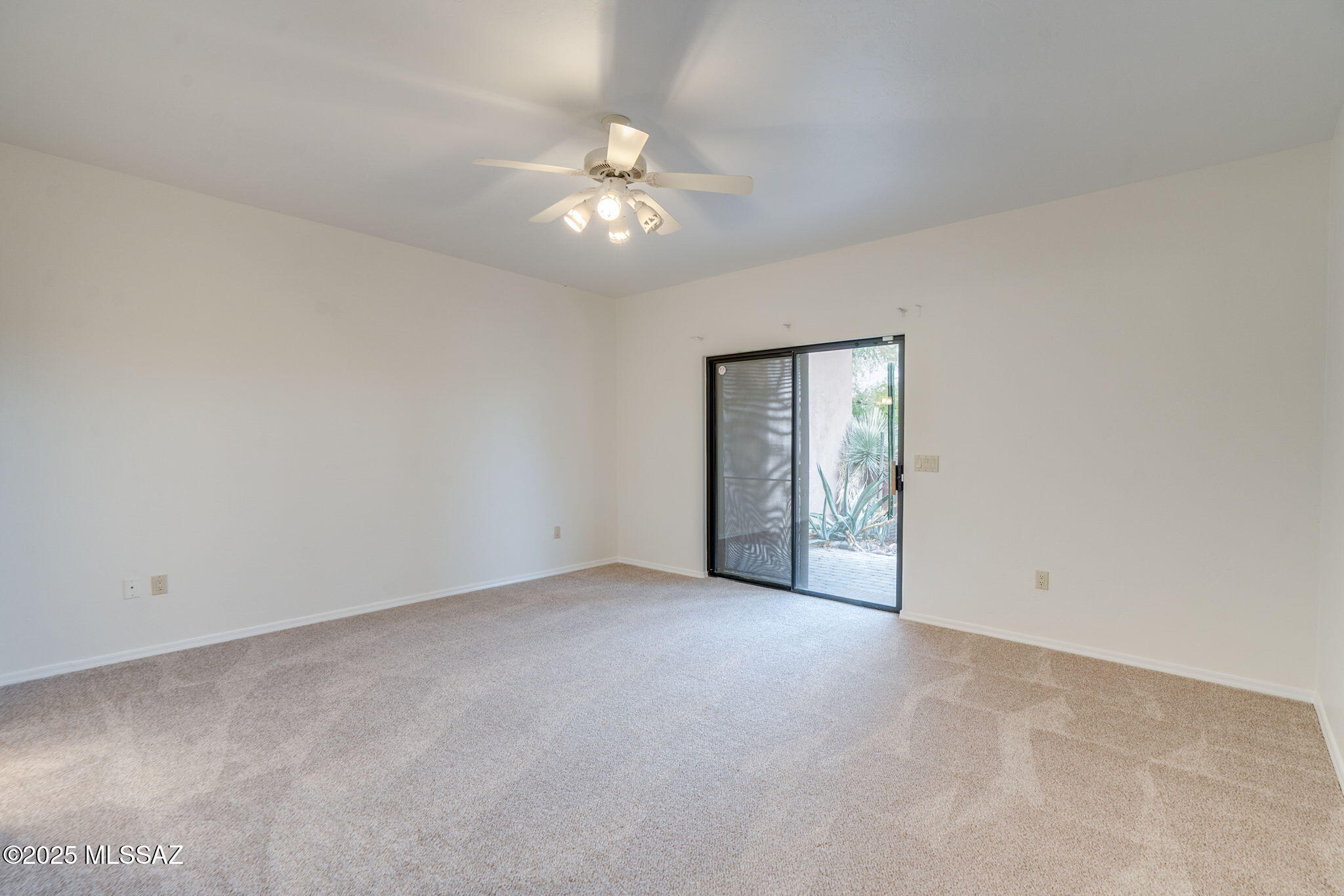 Tucson, Arizona, 85718, United States, 3 Bedrooms Bedrooms, ,2 BathroomsBathrooms,Residential,For Sale,1891107