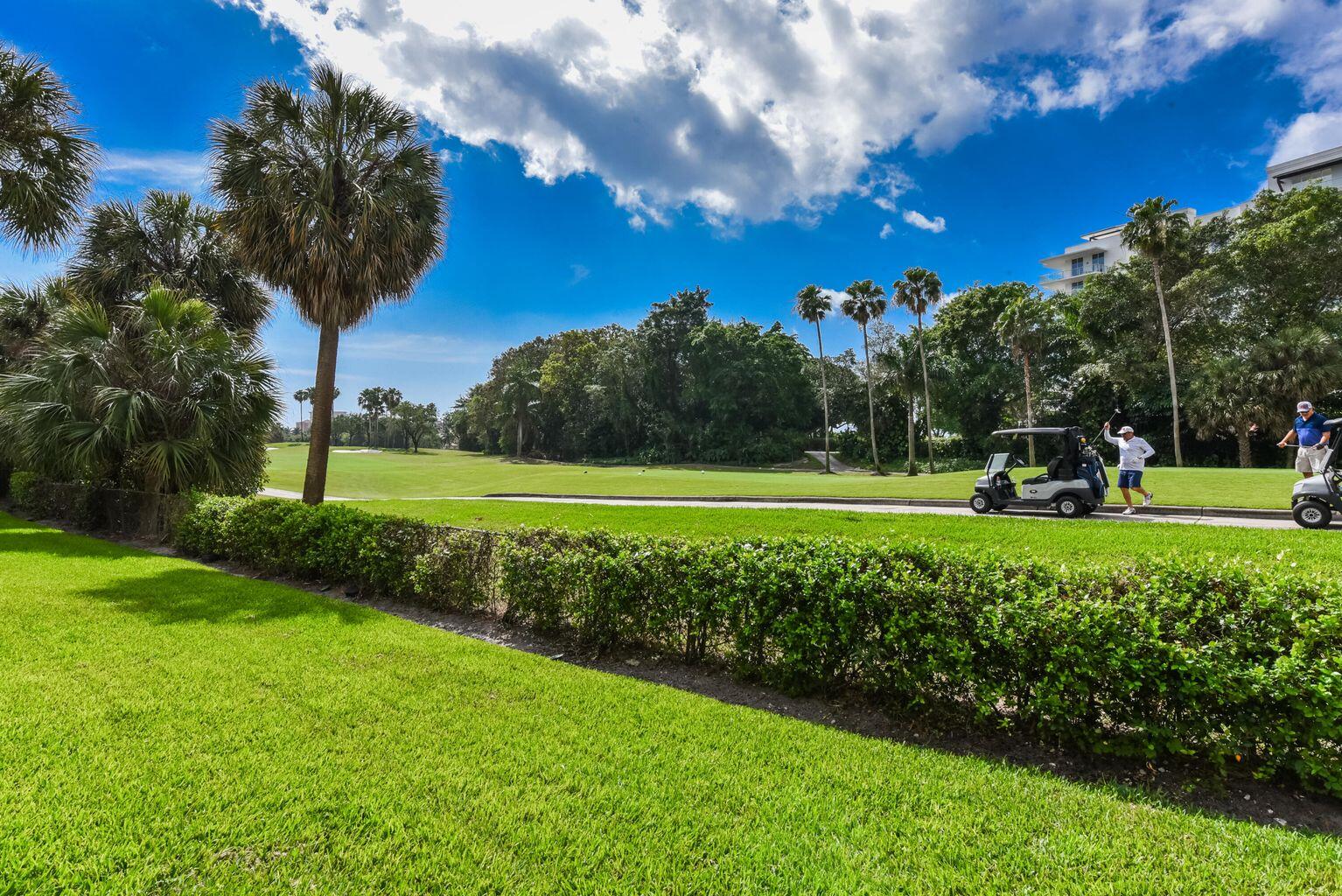 Boca Raton, Florida, 33432, United States, 2 Bedrooms Bedrooms, ,2 BathroomsBathrooms,Residential,For Sale,1826593