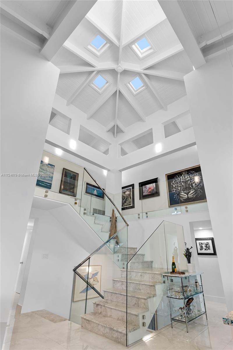 Islamorada, Florida, 33036, United States, 6 Bedrooms Bedrooms, ,4 BathroomsBathrooms,Residential,For Sale,1932543