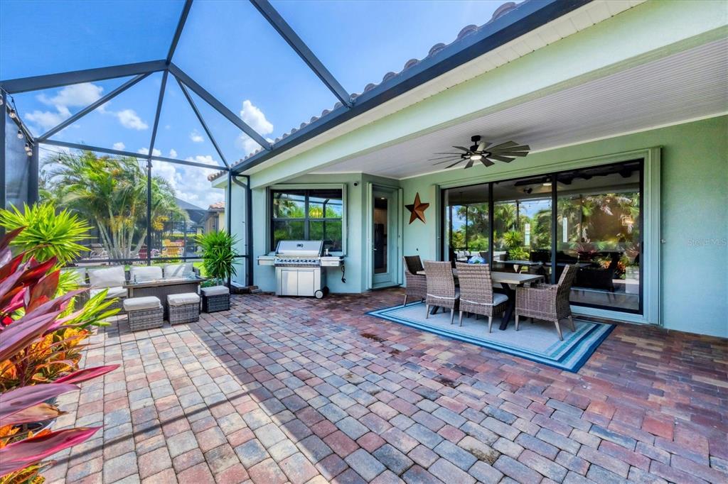 Venice, Florida, 34293, United States, 4 Bedrooms Bedrooms, ,2 BathroomsBathrooms,Residential,For Sale,1977981