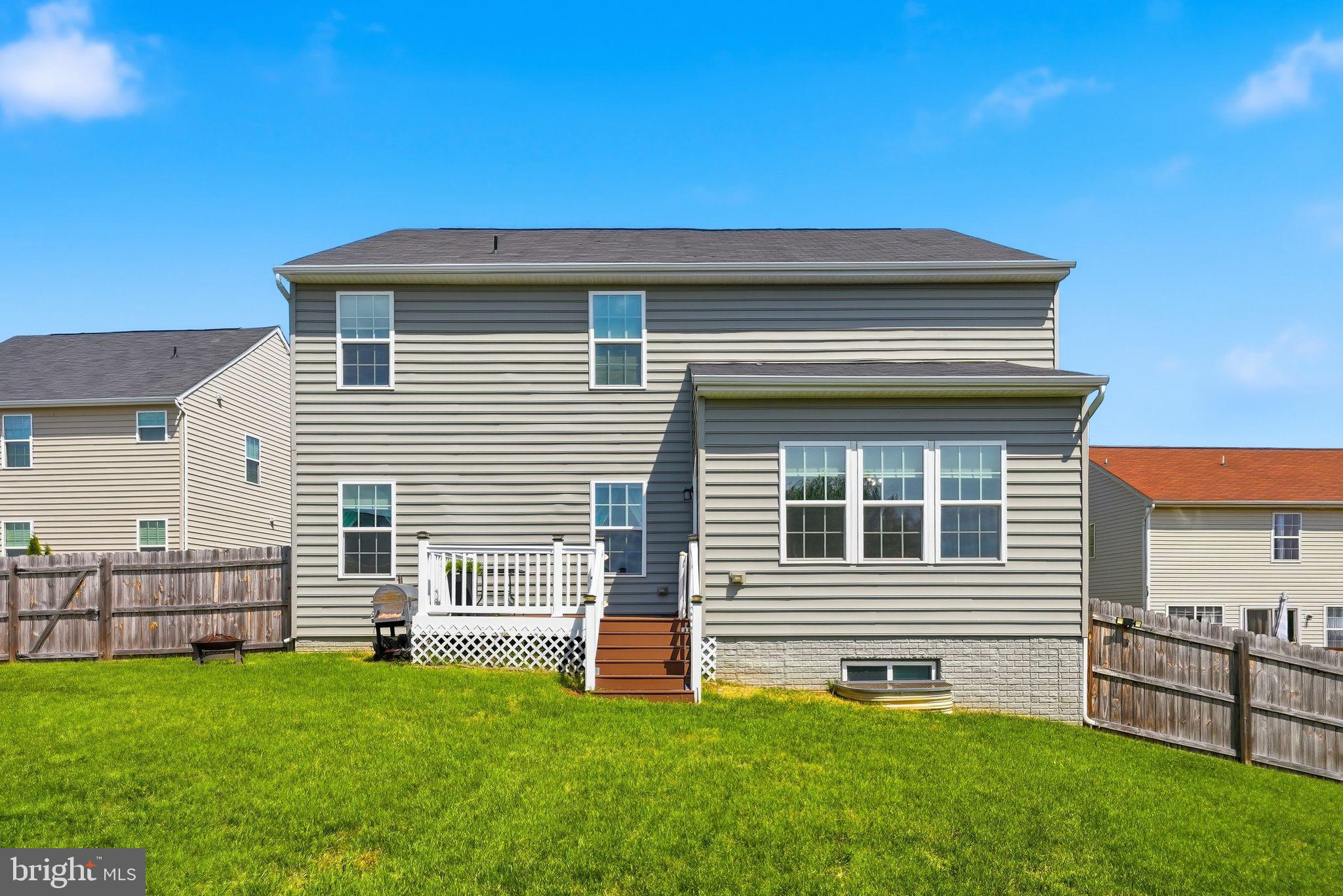 Culpeper, Virginia, 22701, United States, 5 Bedrooms Bedrooms, ,5 BathroomsBathrooms,Residential,For Sale,2043382
