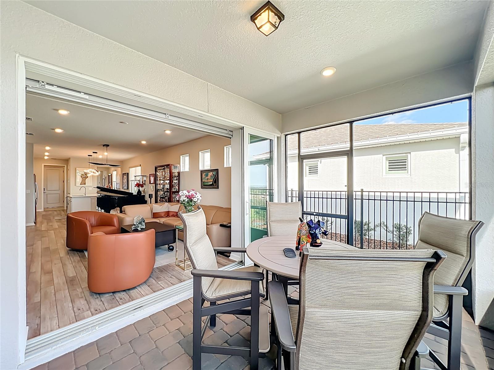 MINNEOLA, Florida, 34715, United States, 3 Bedrooms Bedrooms, ,2 BathroomsBathrooms,Residential,For Sale,2010433