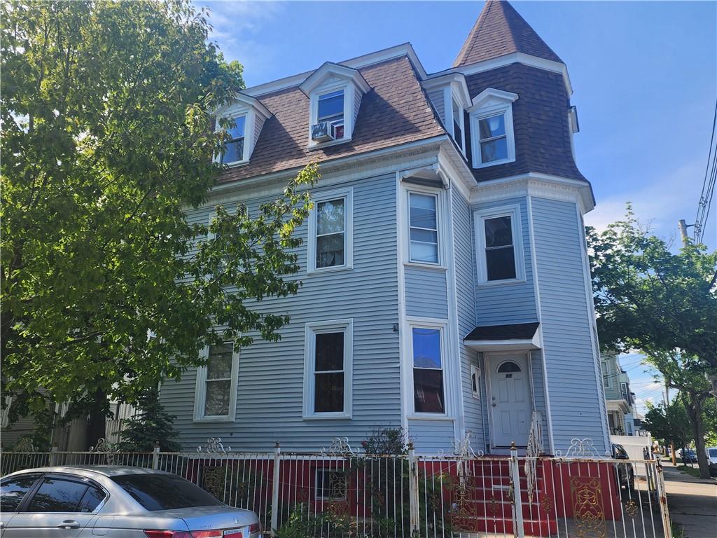 Providence, Rhode Island, 02907, United States, 9 Bedrooms Bedrooms, ,5 BathroomsBathrooms,Residential,For Sale,1930553
