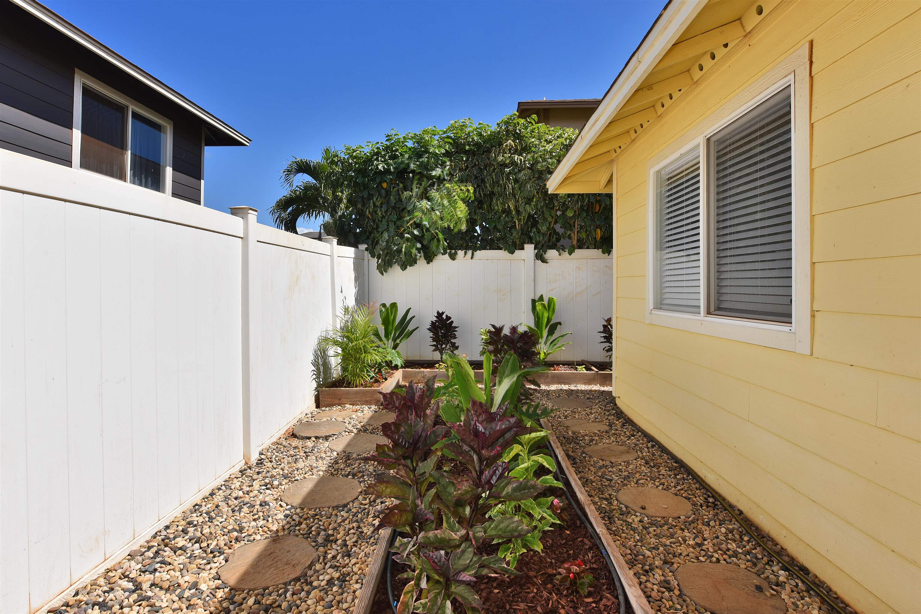 Kihei, Hawaii, 96753, United States, 3 Bedrooms Bedrooms, ,2 BathroomsBathrooms,Residential,For Sale,1896219