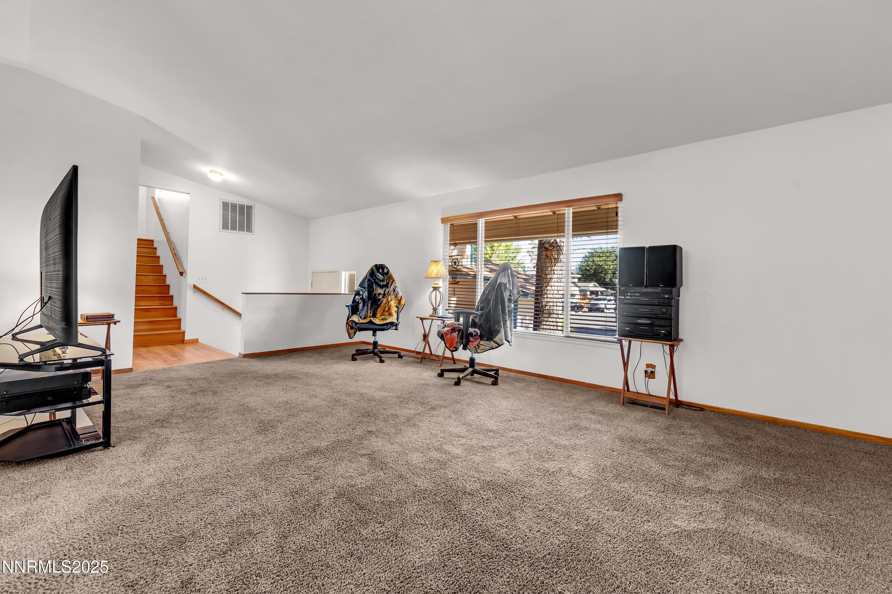 Reno, Nevada, 89502, United States, 4 Bedrooms Bedrooms, ,3 BathroomsBathrooms,Residential,For Sale,1959028