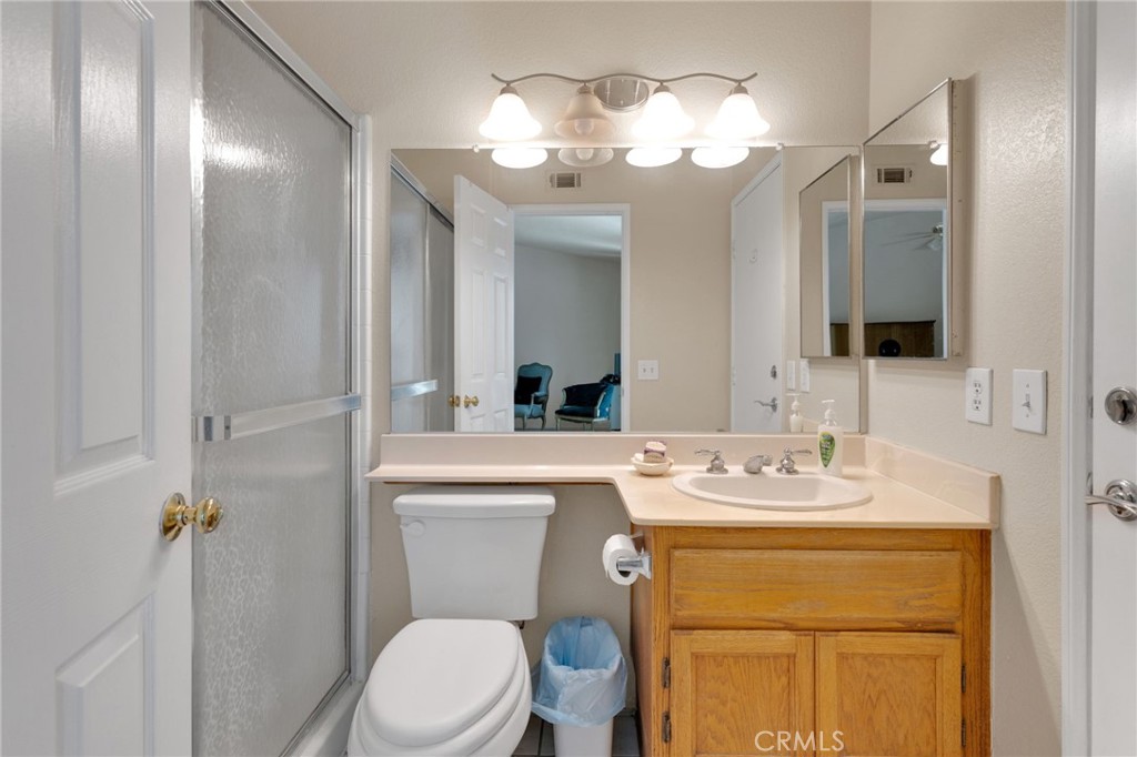 Apple Valley, California, 92308, United States, 5 Bedrooms Bedrooms, ,4 BathroomsBathrooms,Residential,For Sale,1941595