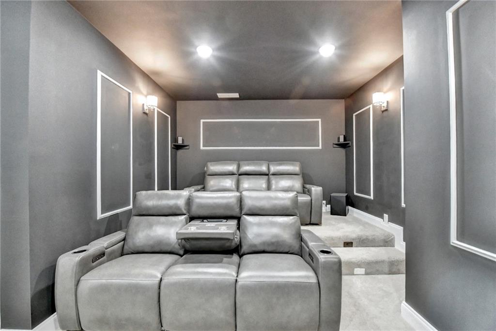 Gainesville, Georgia, 30506, United States, 5 Bedrooms Bedrooms, ,6 BathroomsBathrooms,Residential,For Sale,1978029