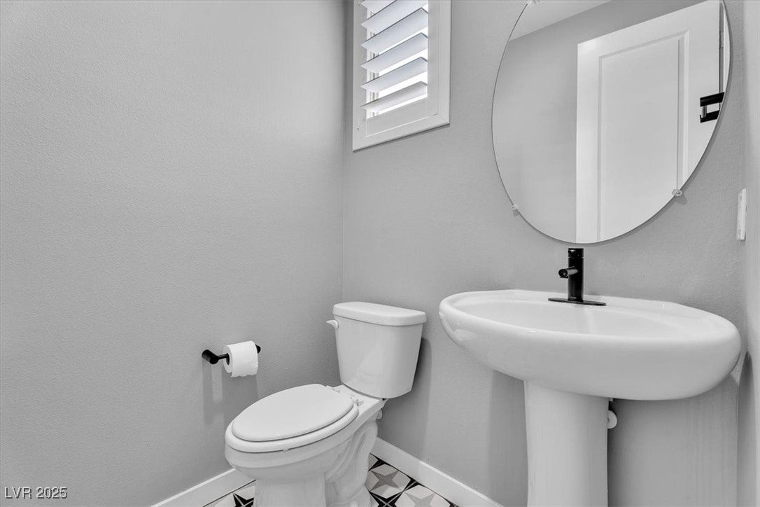 Las Vegas, Nevada, 89138, United States, 3 Bedrooms Bedrooms, ,3 BathroomsBathrooms,Residential,For Sale,1975491