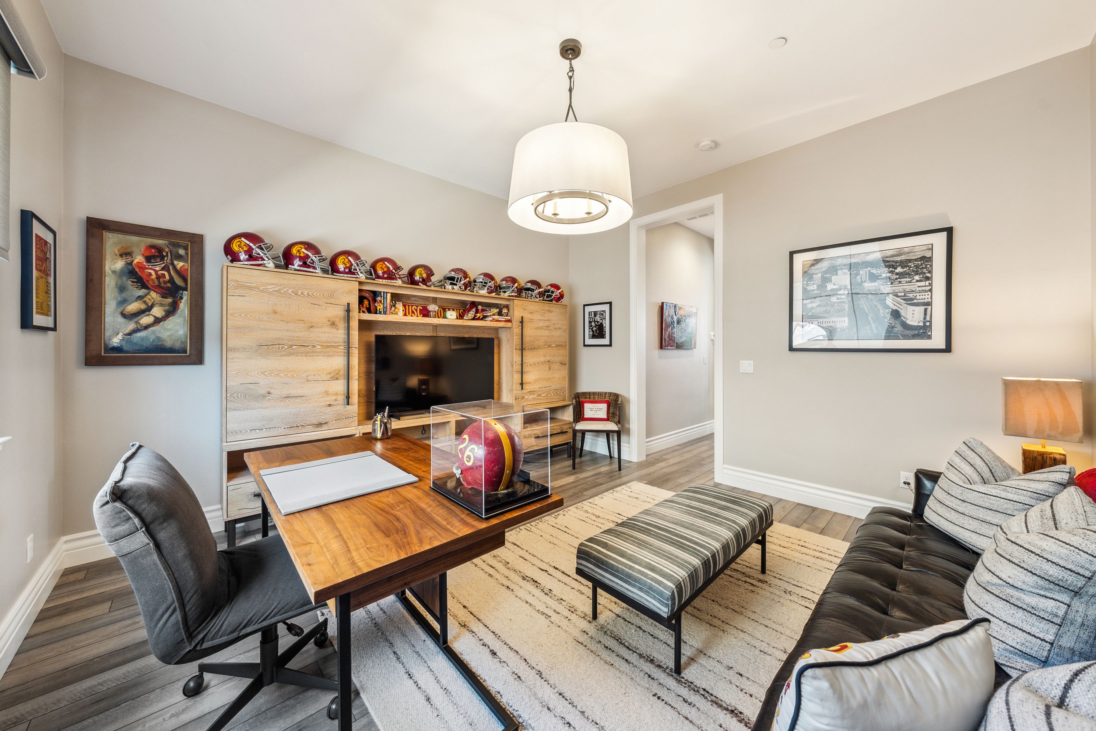  3007 Bluffs Drive - 物件實景