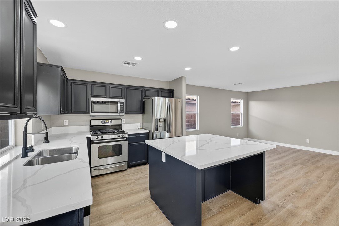 Las Vegas, Nevada, 89117, United States, 4 Bedrooms Bedrooms, ,3 BathroomsBathrooms,Residential,For Sale,1978159