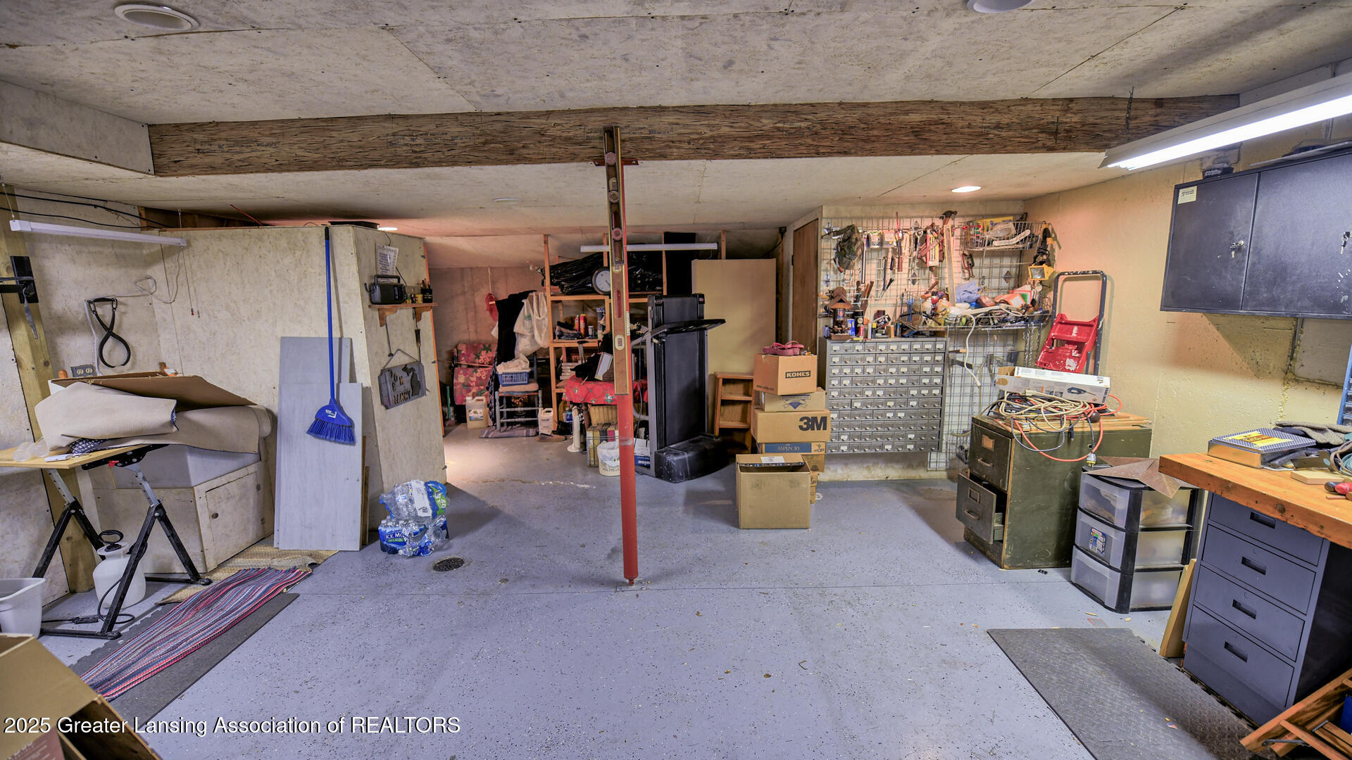 Portland, Michigan, 48875, United States, 5 Bedrooms Bedrooms, ,4 BathroomsBathrooms,Residential,For Sale,2001536