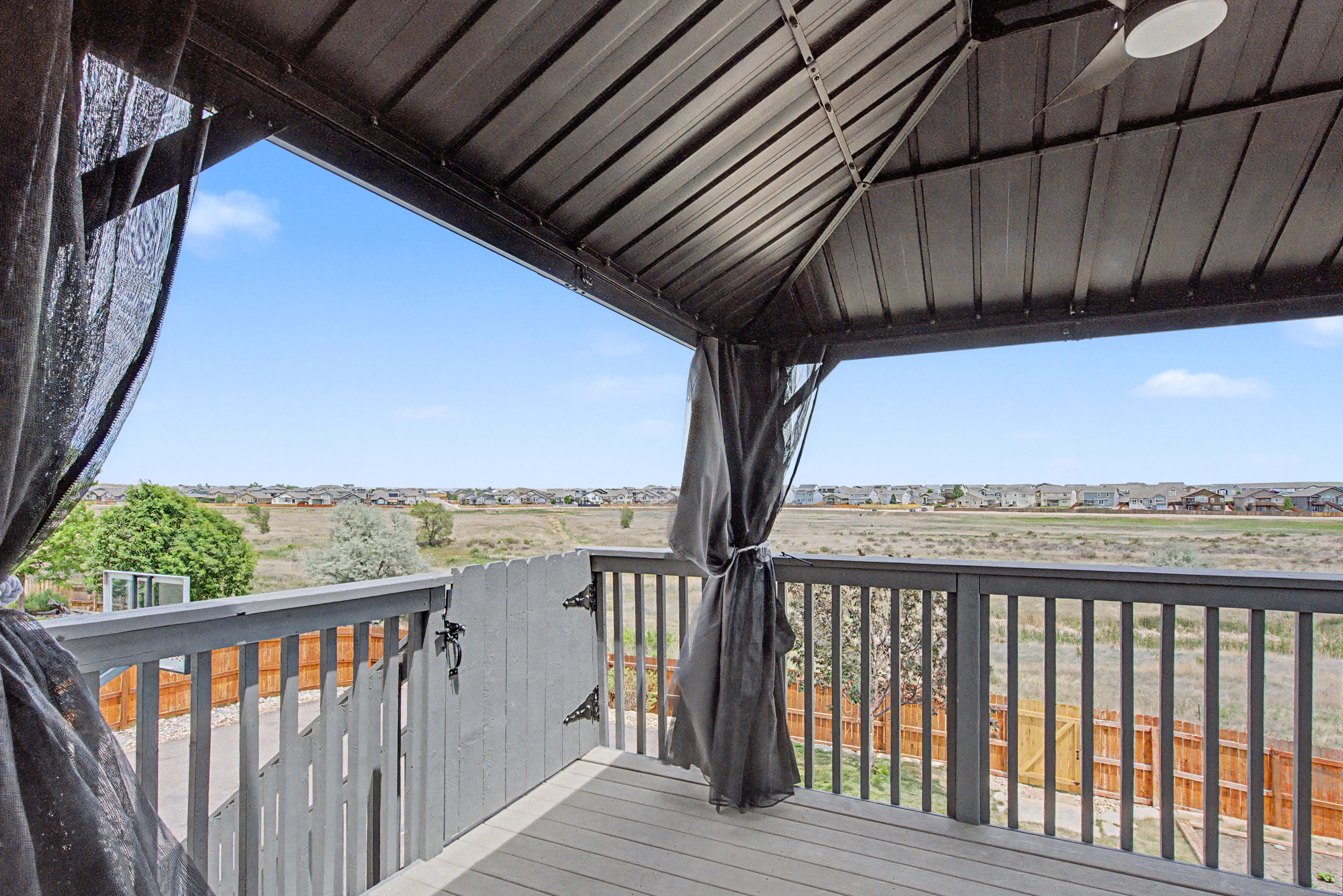  Offering exceptional privacy and open space. - 物件實景