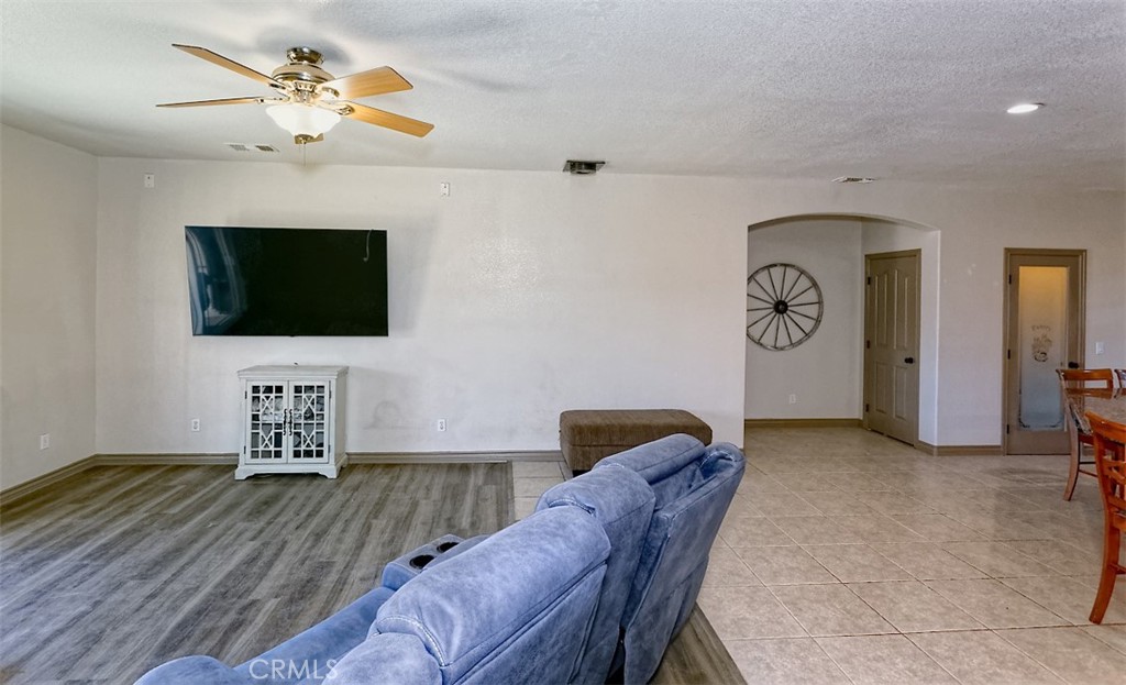 Phelan, California, 92371, United States, 3 Bedrooms Bedrooms, ,2 BathroomsBathrooms,Residential,For Sale,2009101