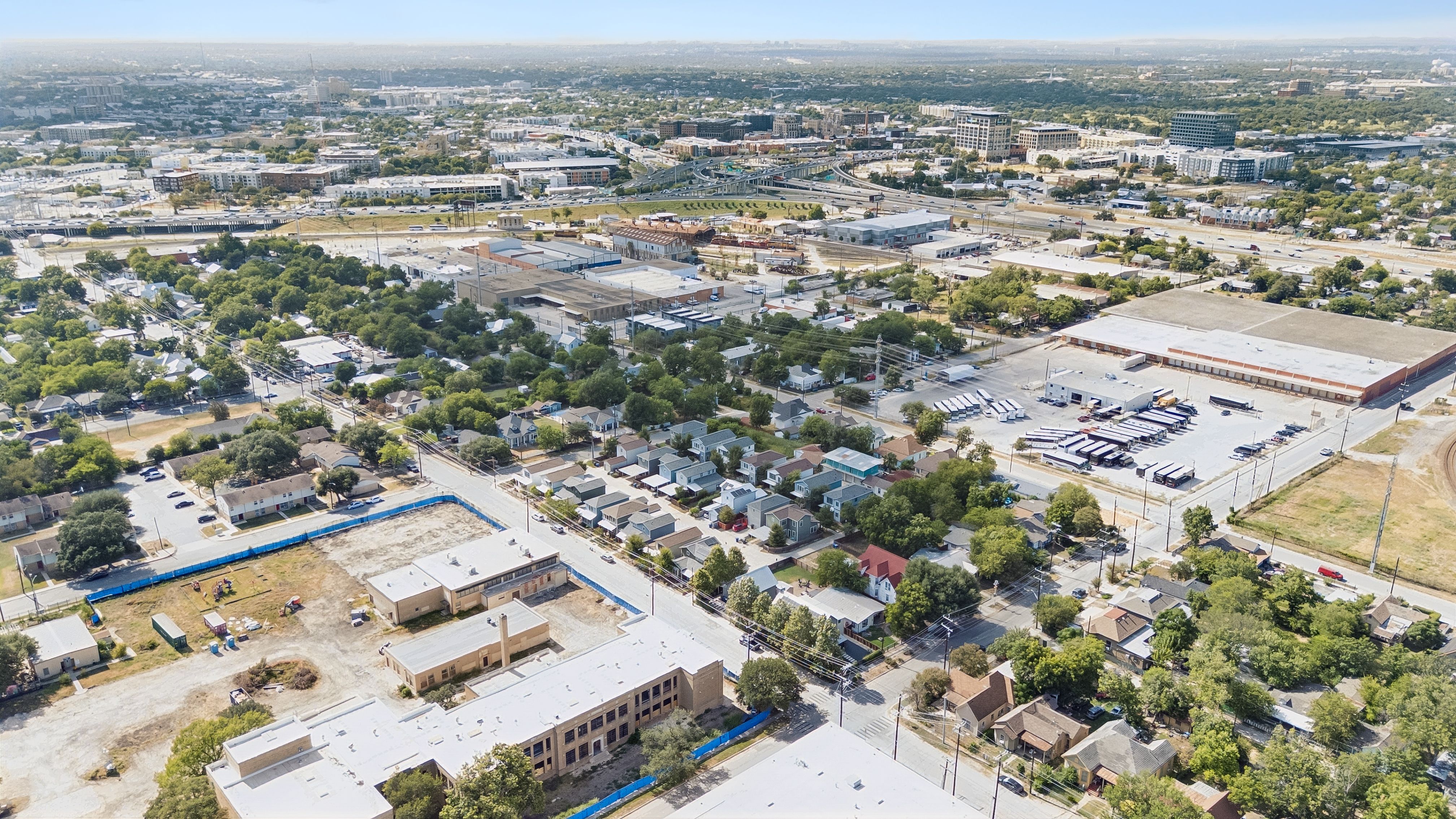  Historic Dignowity Hill Lot - 物件實景