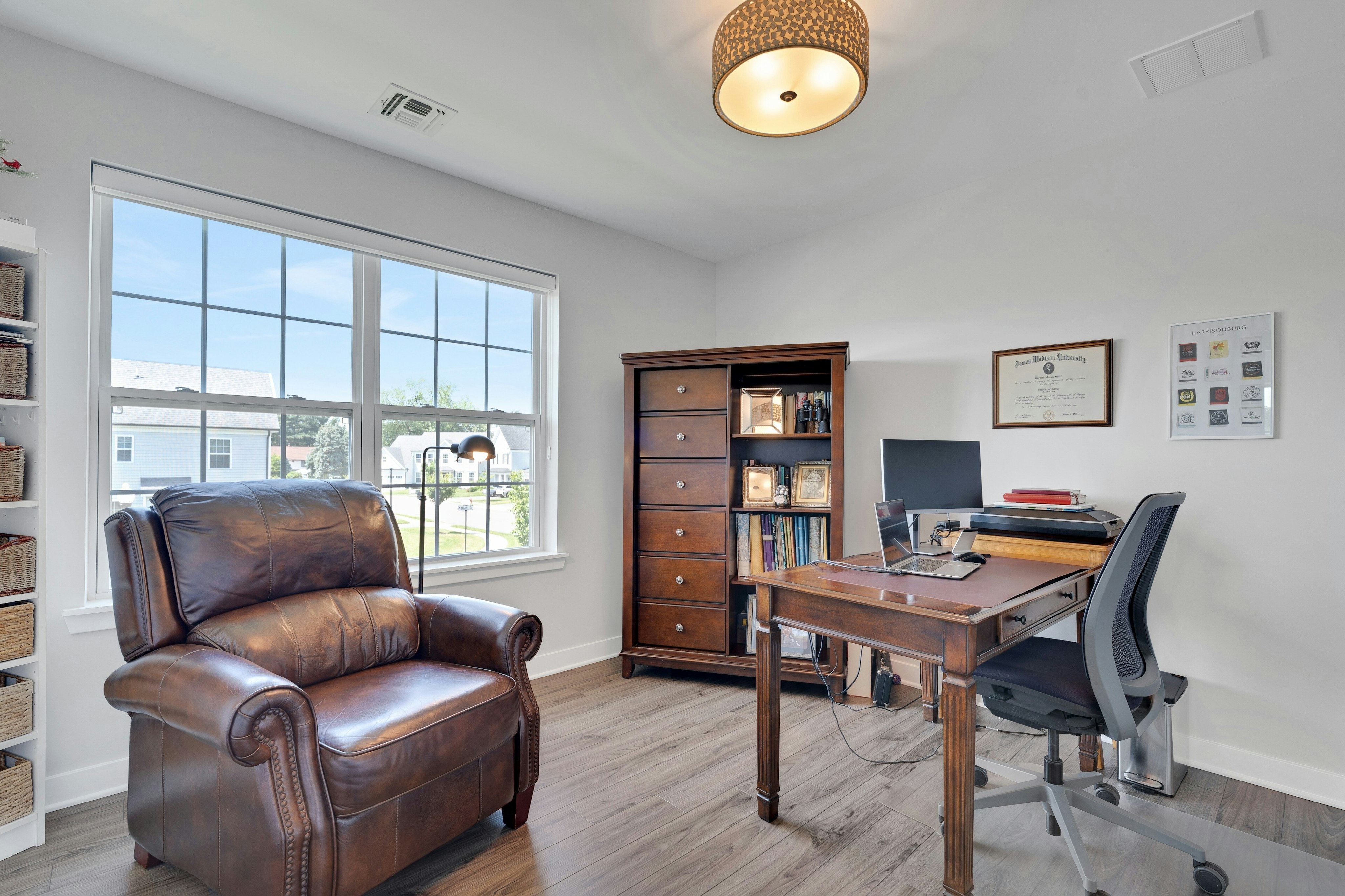  10 Bares Court, Little Ferry, NJ 07643 - 物件實景