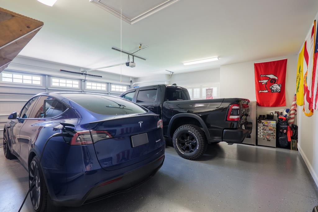 Valdosta, Georgia, 31601, United States, 4 Bedrooms Bedrooms, ,3 BathroomsBathrooms,Residential,For Sale,1991000