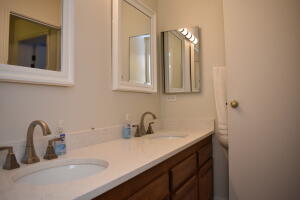 4112 BLUFF CONDO Dr, Sun Valley, Idaho, 83353, United States, 1 Bedroom Bedrooms, ,1 BathroomBathrooms,Residential,For Sale,4112 BLUFF CONDO Dr,1665055