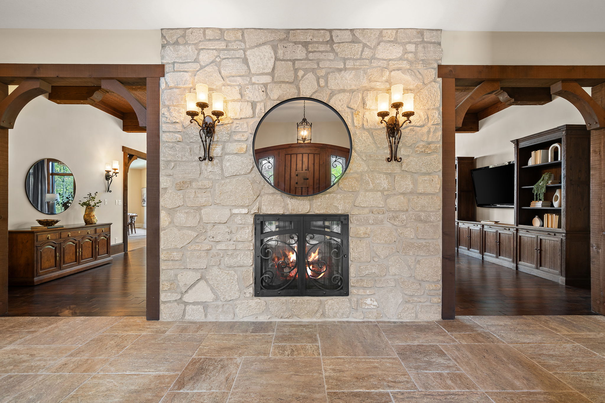  77+ Acre Estate Offering a Blend of Open Ground and Wooded Surroundings - 物件實景