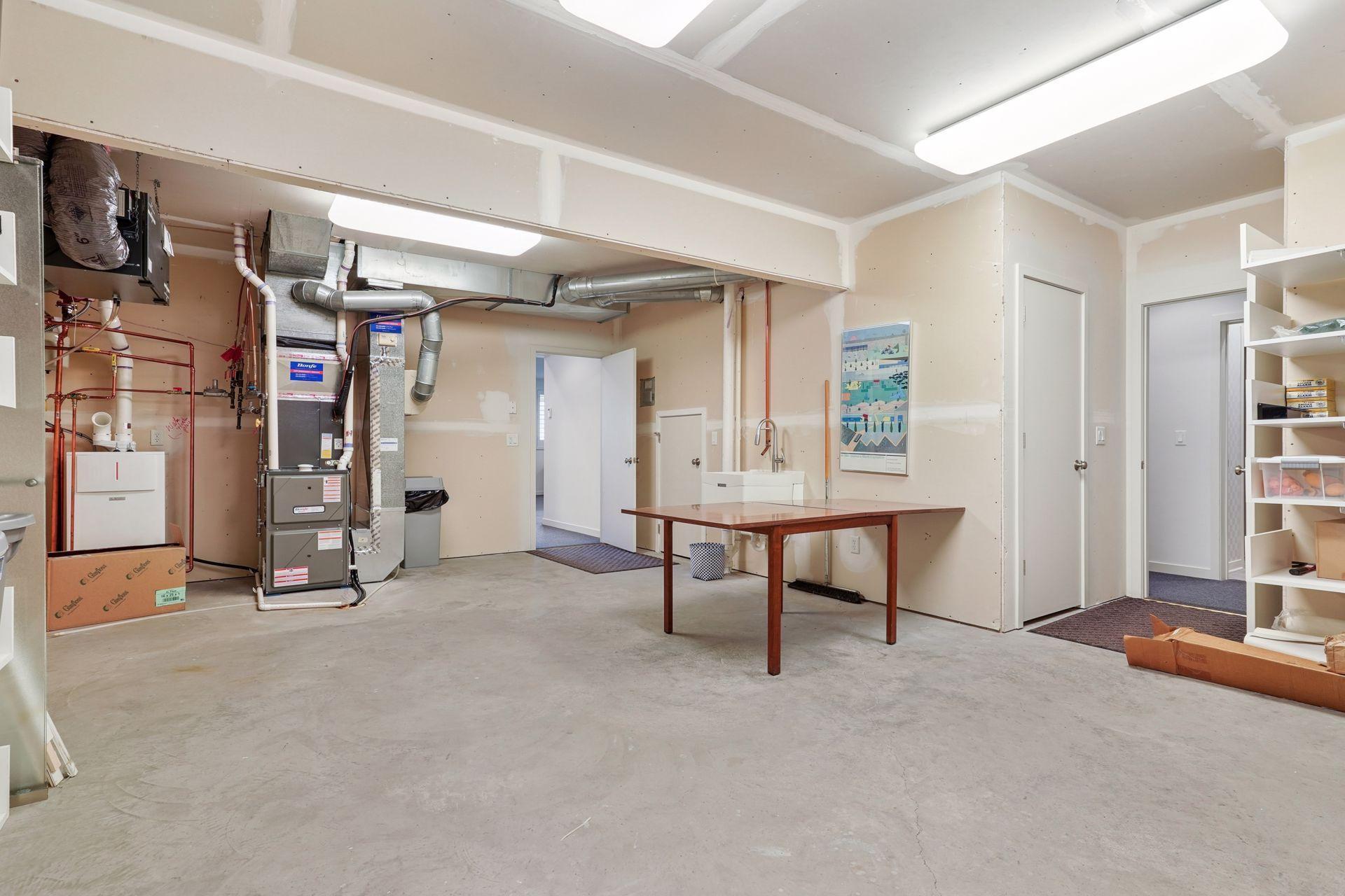 Lilydale, Minnesota, 55118, United States, 3 Bedrooms Bedrooms, ,3 BathroomsBathrooms,Residential,For Sale,1989452