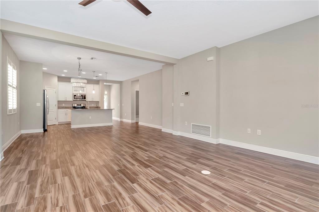 Tampa, Florida, 33604, United States, 3 Bedrooms Bedrooms, ,2 BathroomsBathrooms,Residential,For Sale,1912317