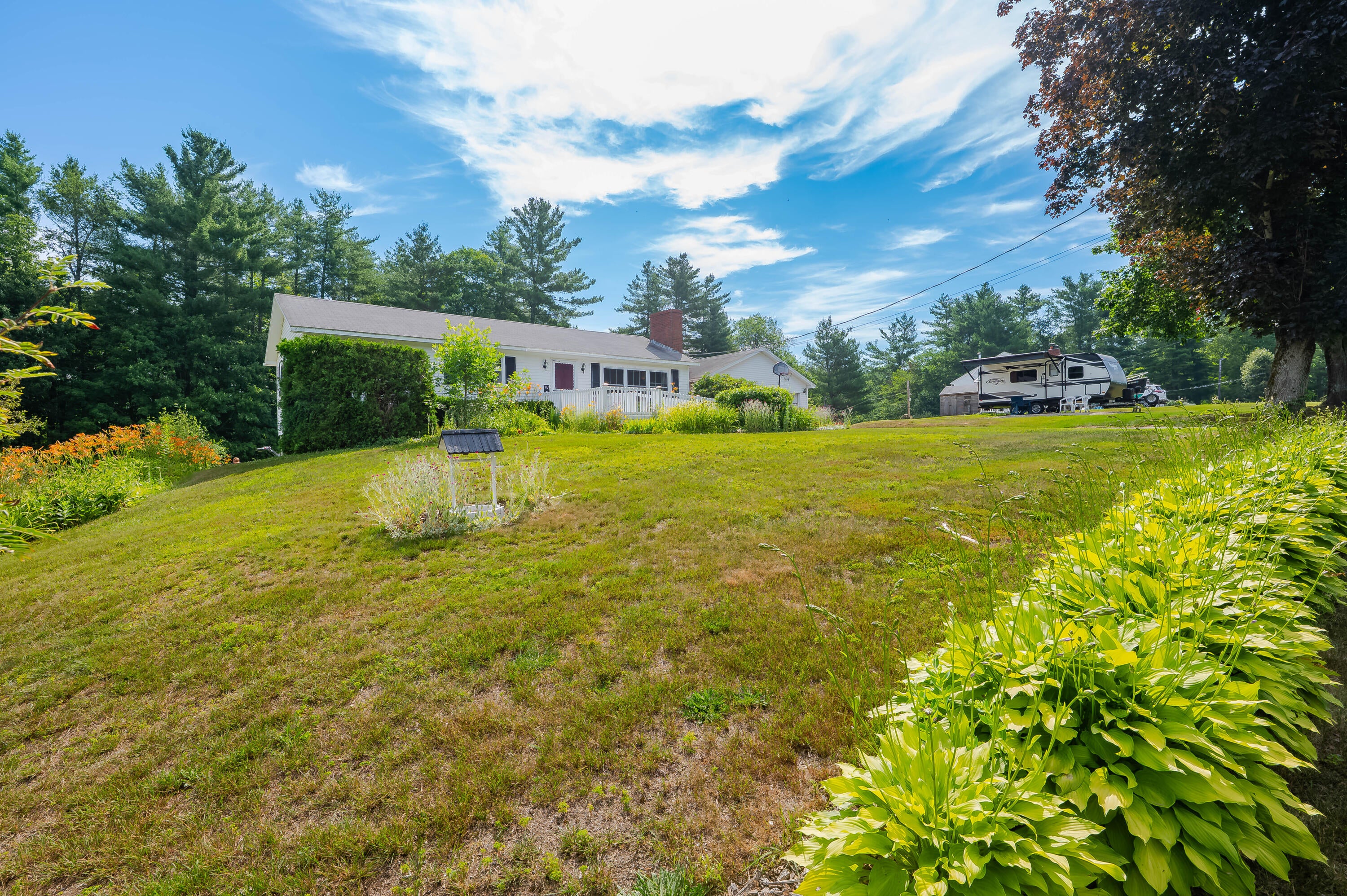 Eliot, Maine, 03903, United States, 2 Bedrooms Bedrooms, ,1 BathroomBathrooms,Residential,For Sale,1887837