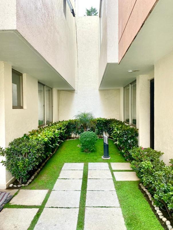 Fuente del Deseo, Huixquilucan, Estado de México, 52780, Mexico, 4 Bedrooms Bedrooms, ,4 BathroomsBathrooms,Residential,For Sale,Fuente del Deseo,1444572
