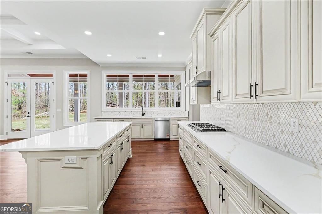 Atlanta, Georgia, 30349, United States, 4 Bedrooms Bedrooms, ,4 BathroomsBathrooms,Residential,For Sale,2033657
