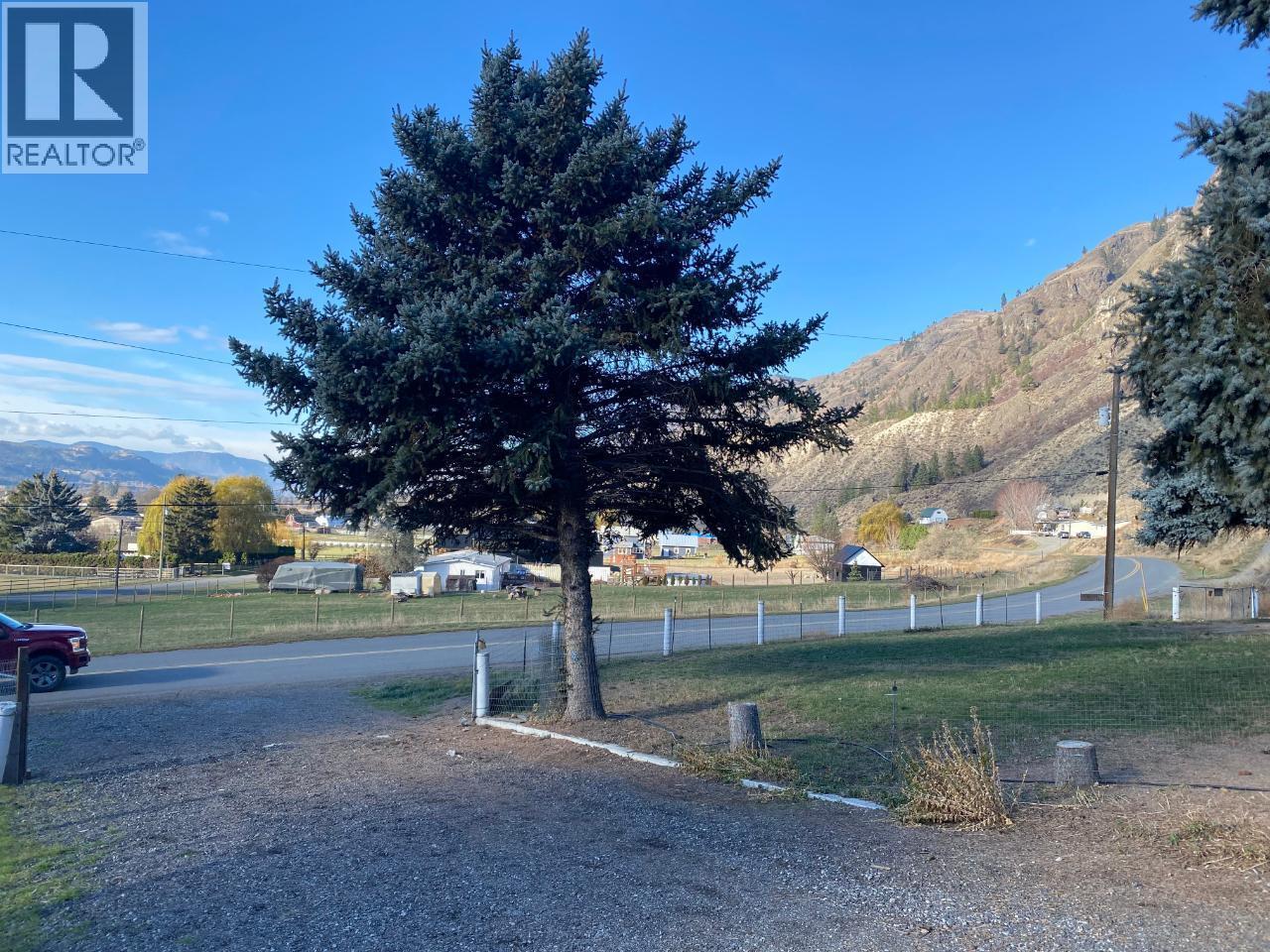 KAMLOOPS, British Columbia, V2H 1S7, CA, 4 Bedrooms Bedrooms, ,3 BathroomsBathrooms,Residential,For Sale,1949543
