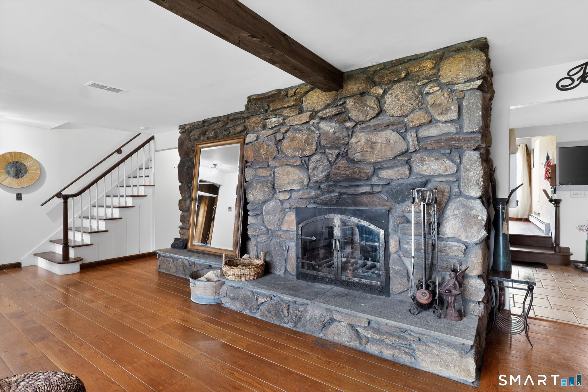 Tolland, Connecticut, 06084, United States, 3 Bedrooms Bedrooms, ,4 BathroomsBathrooms,Residential,For Sale,2043401