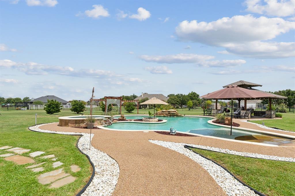 Haslet, Texas, 76052, United States, 4 Bedrooms Bedrooms, ,4 BathroomsBathrooms,Residential,For Sale,1942708