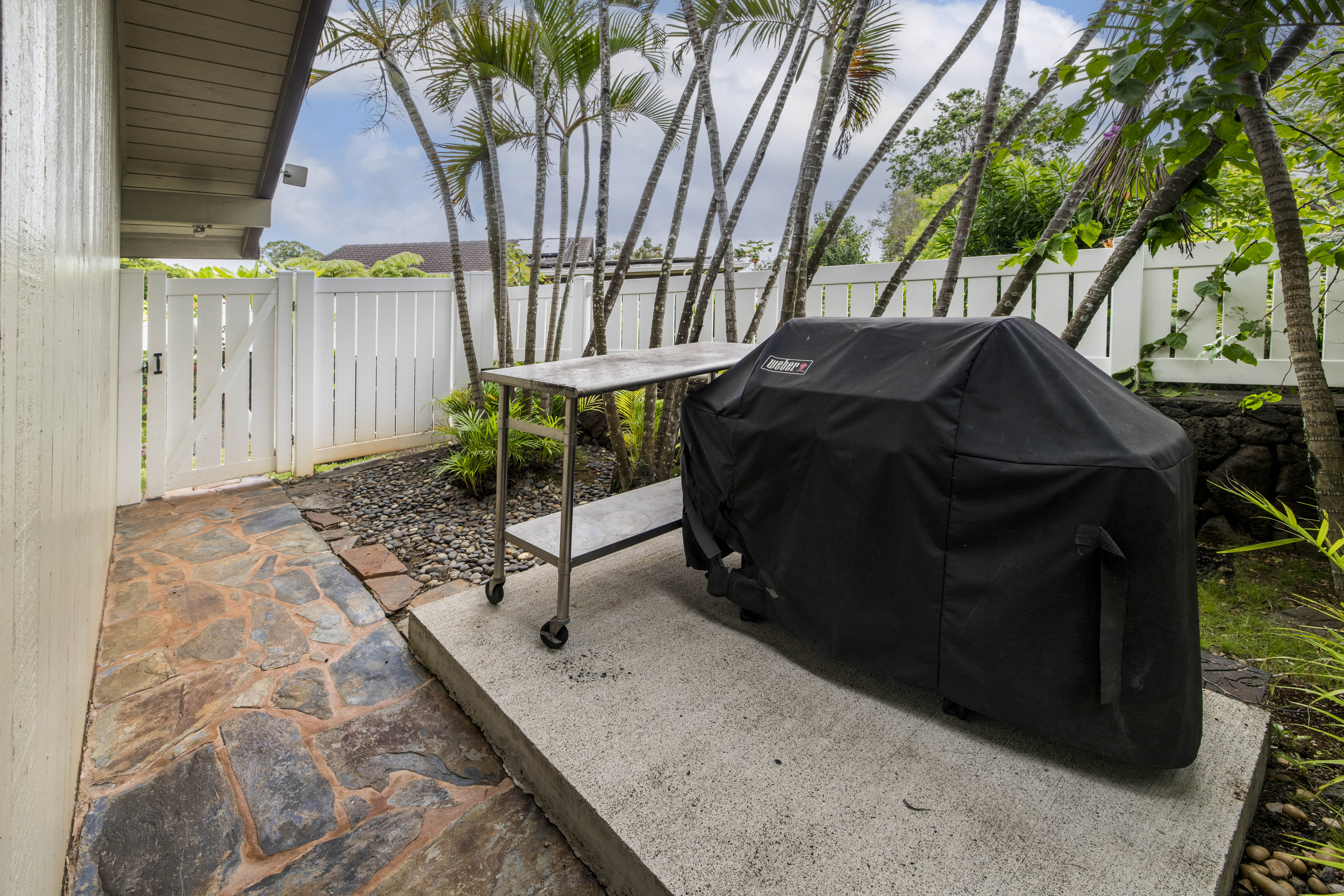 Mililani, Hawaii, 96789, United States, 4 Bedrooms Bedrooms, ,2 BathroomsBathrooms,Residential,For Sale,1978184