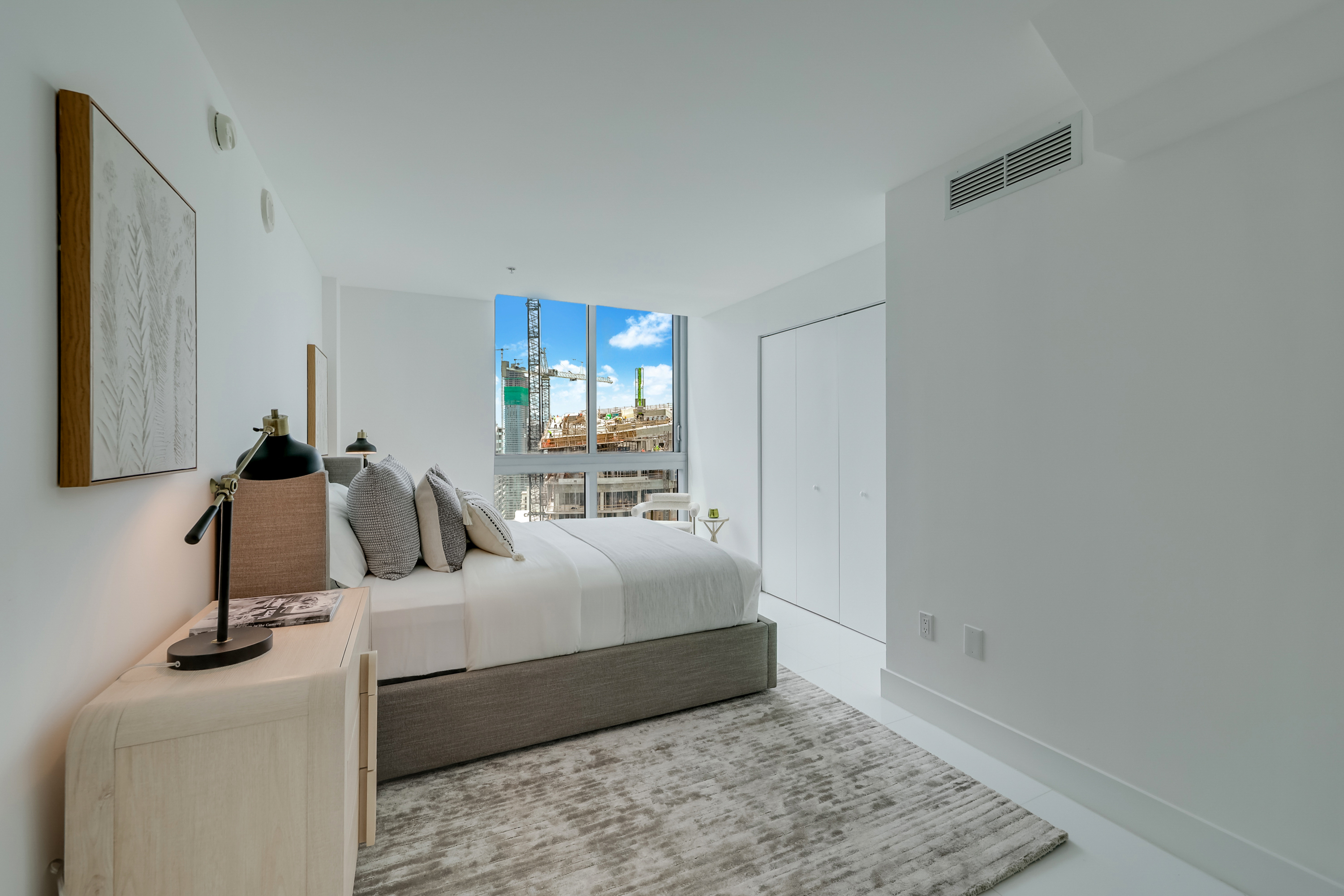  92 SW 3rd St, Miami, FL, 33130 - 物件實景