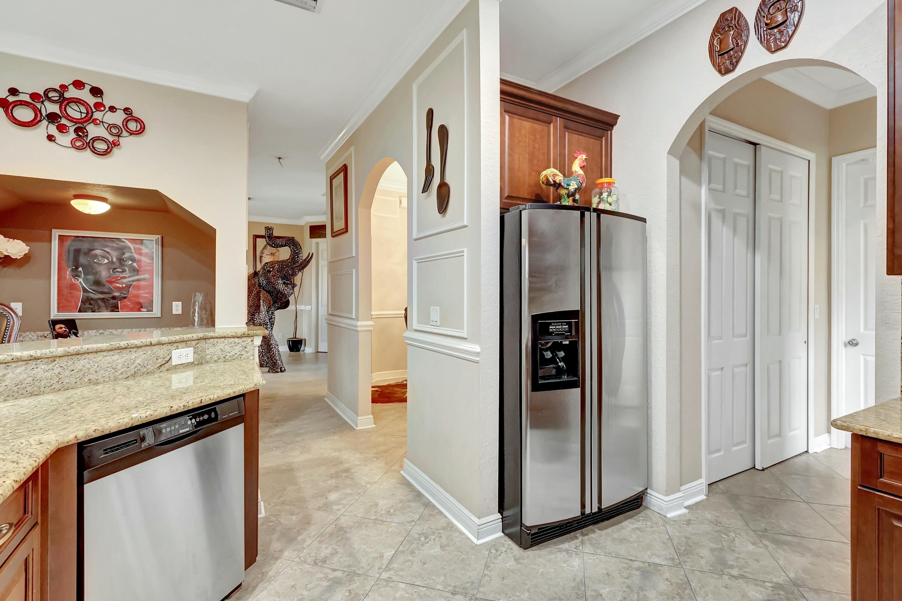 Port Saint Lucie, Florida, 34984, United States, 5 Bedrooms Bedrooms, ,3 BathroomsBathrooms,Residential,For Sale,1856028