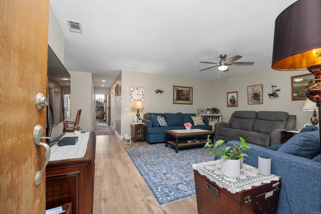 Oceanside, California, 92057, United States, 2 Bedrooms Bedrooms, ,1 BathroomBathrooms,Residential,For Sale,1919861