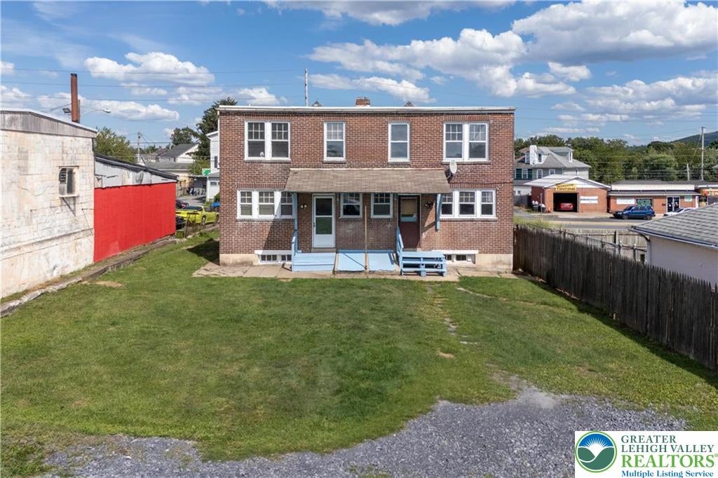 Palmer Twp, Pennsylvania, 18045, United States, 6 Bedrooms Bedrooms, ,2 BathroomsBathrooms,Residential,For Sale,1933685