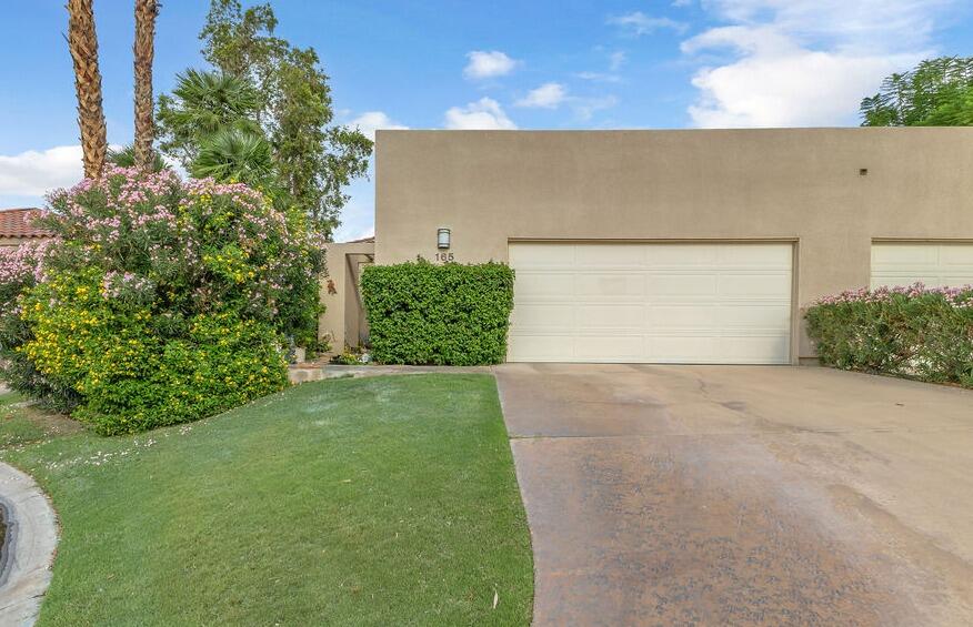 Rancho Mirage, California, 92270, United States, 3 Bedrooms Bedrooms, ,2 BathroomsBathrooms,Residential,For Sale,1962982