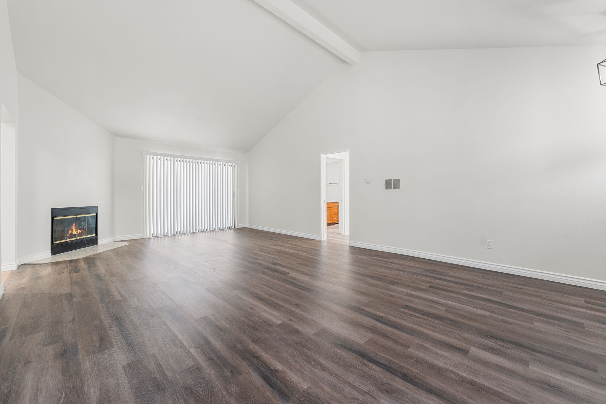 Lytle Creek, California, 92358, United States, 3 Bedrooms Bedrooms, ,2 BathroomsBathrooms,Residential,For Sale,1995534