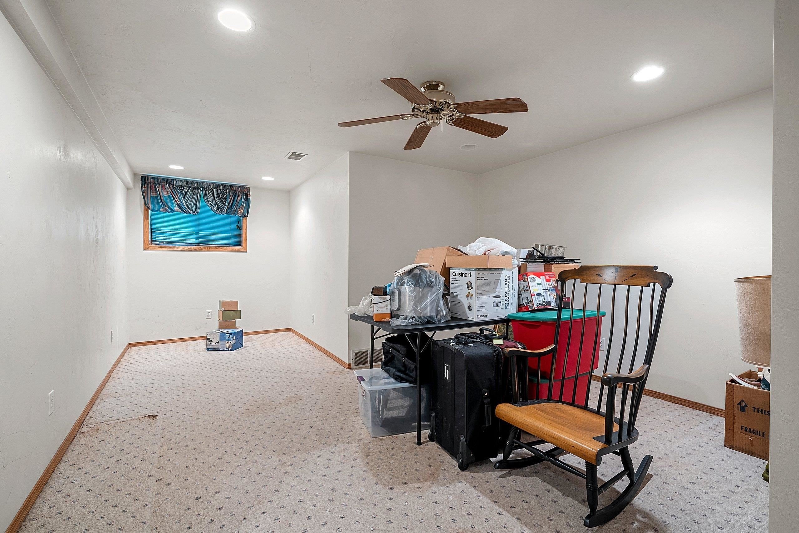 DE PERE, Wisconsin, 54115-9240, United States, 4 Bedrooms Bedrooms, ,4 BathroomsBathrooms,Residential,For Sale,2048017