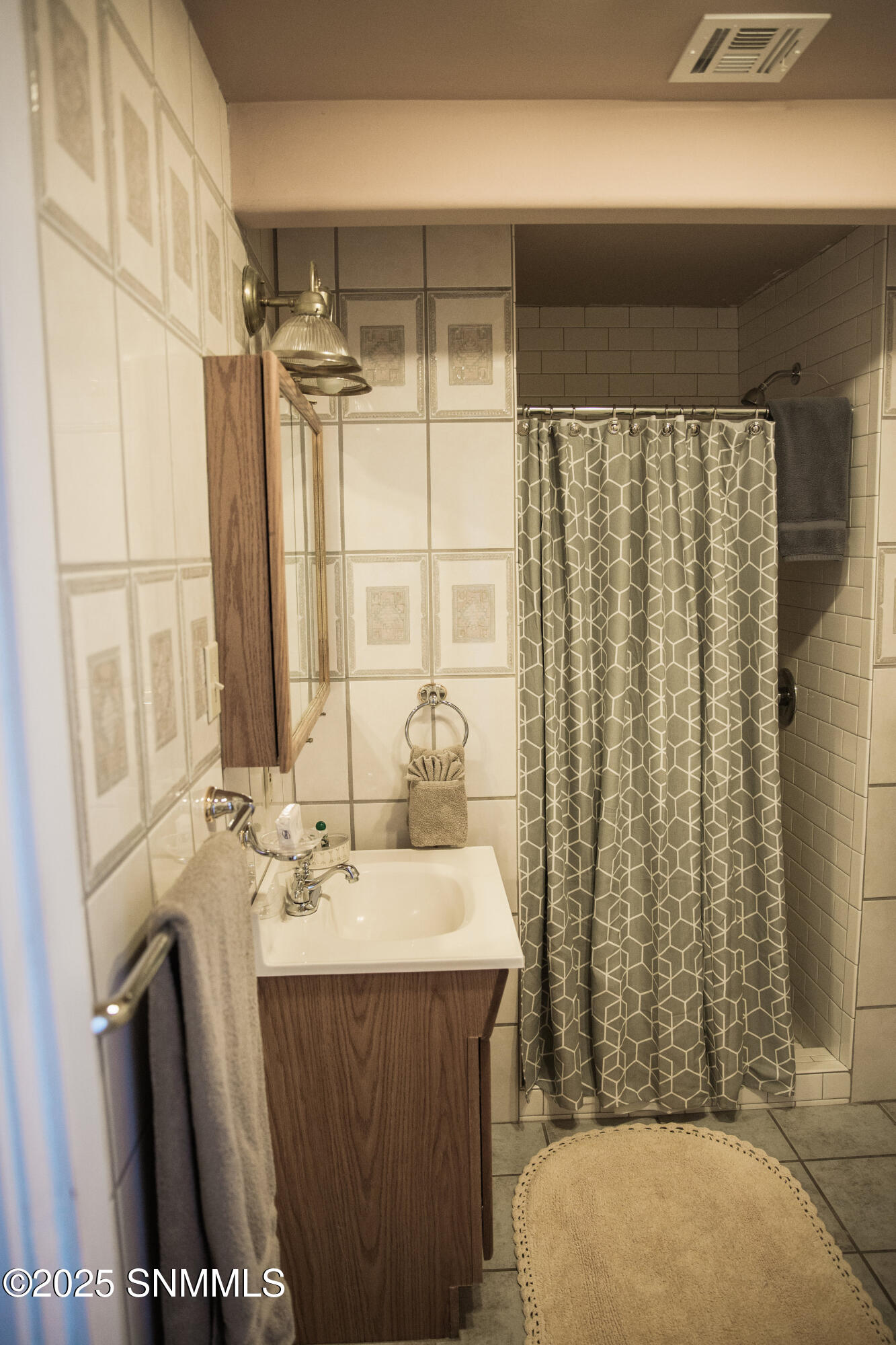 Silver City, New Mexico, 88061, United States, 5 Bedrooms Bedrooms, ,6 BathroomsBathrooms,Residential,For Sale,1849589