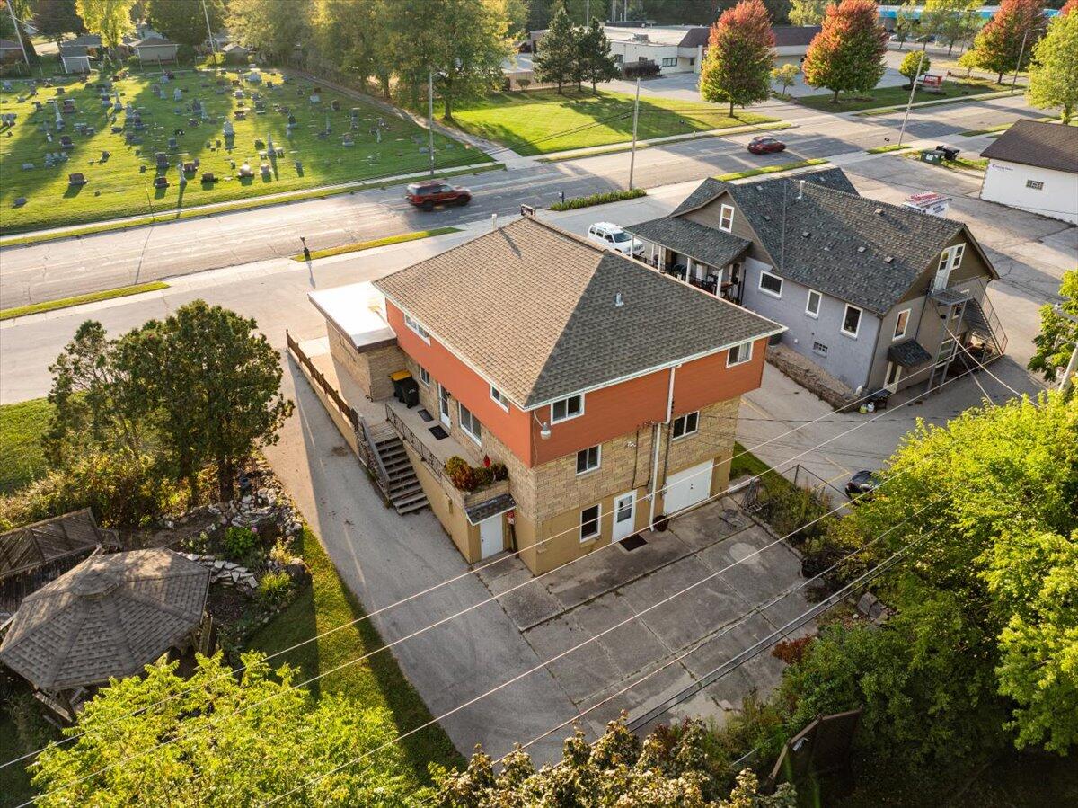 West Bend, Wisconsin, 53090, United States, 4 Bedrooms Bedrooms, ,3 BathroomsBathrooms,Residential,For Sale,1960551