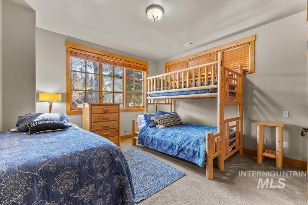 McCall, Idaho, 83638, United States, 4 Bedrooms Bedrooms, ,3 BathroomsBathrooms,Residential,For Sale,1803021