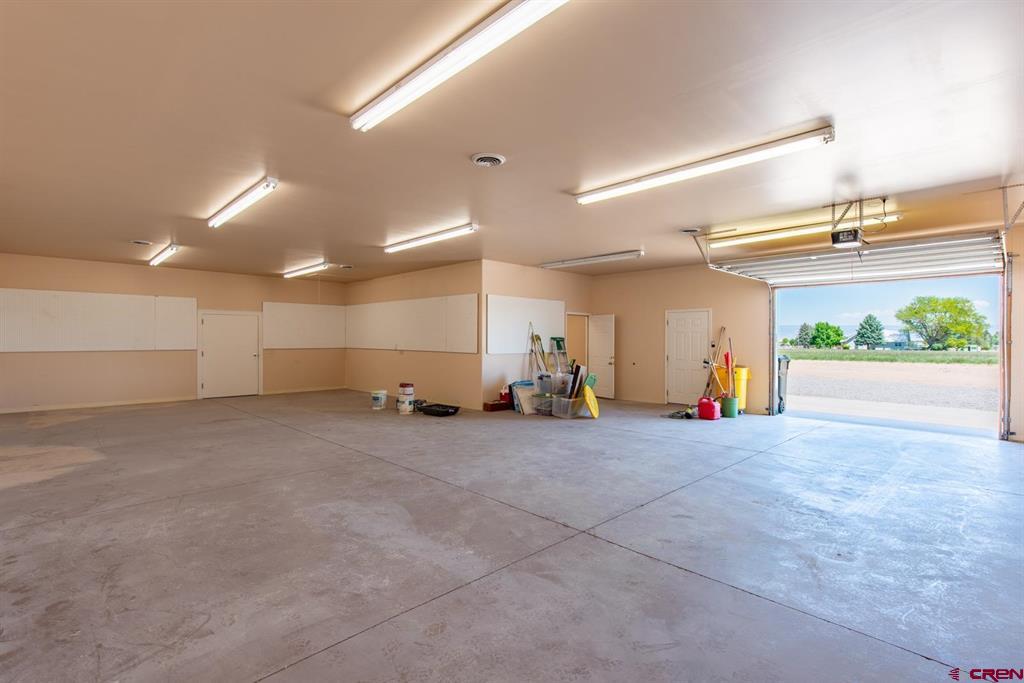 Montrose, Colorado, 81403, United States, 2 Bedrooms Bedrooms, ,2 BathroomsBathrooms,Residential,For Sale,1822986