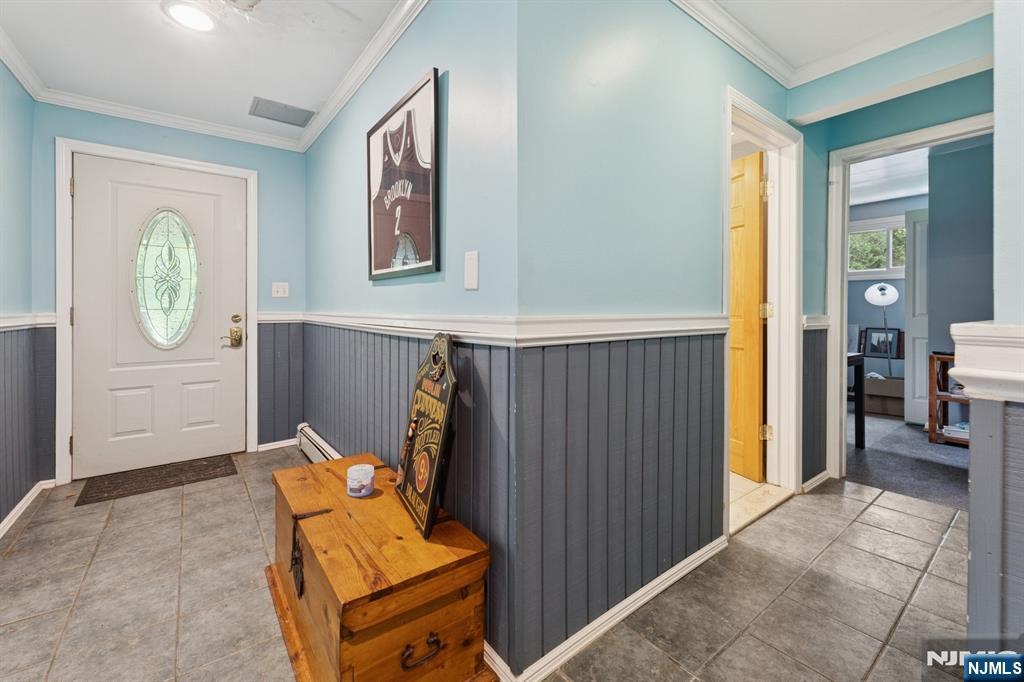 Hillsdale, New Jersey, 07642, United States, 5 Bedrooms Bedrooms, ,3 BathroomsBathrooms,Residential,For Sale,1885332