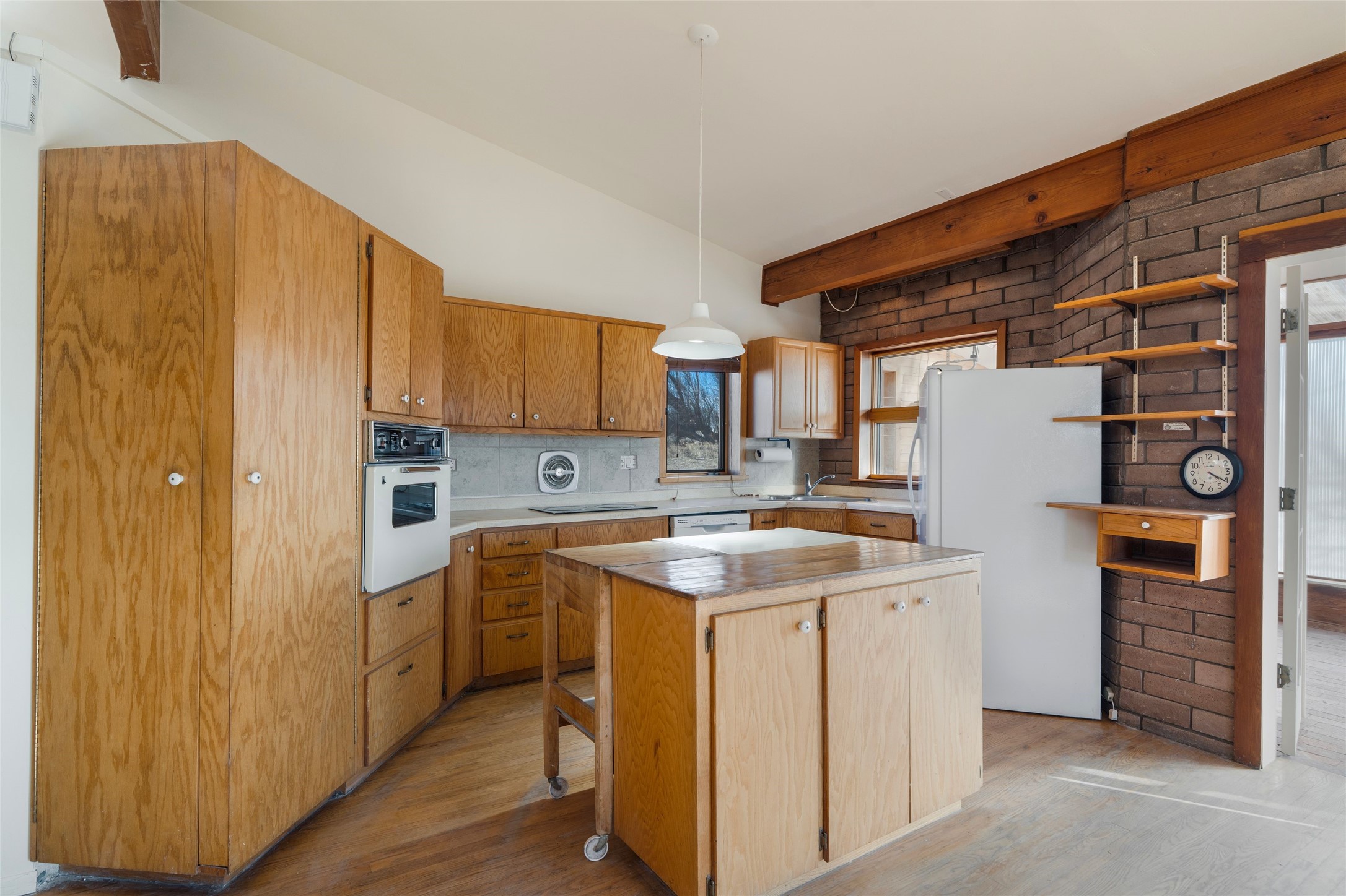  76 & 78 County Road 114 - 物件實景