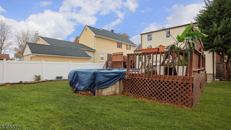 Garwood Boro, New Jersey, 07027, United States, 3 Bedrooms Bedrooms, ,2 BathroomsBathrooms,Residential,For Sale,1990951